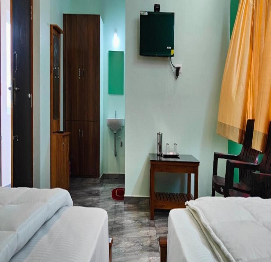 Selva Inn Puducherry Eksteriør billede
